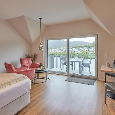 Luxus Mosel-zeit Neu 2023 *